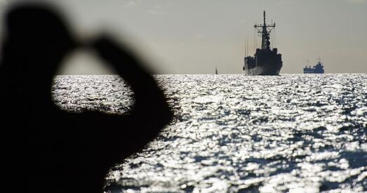 Ваенныя караблі ля ўзбярэжжа Польшчы