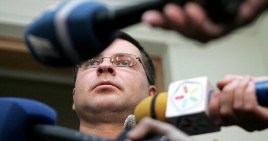 Прэм'ер Латвіі падаў у адстаўку