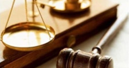 Праваабаронцы заяўляюць пра поўную залежнасць беларускіх суддзяў і адвакатаў ад улады