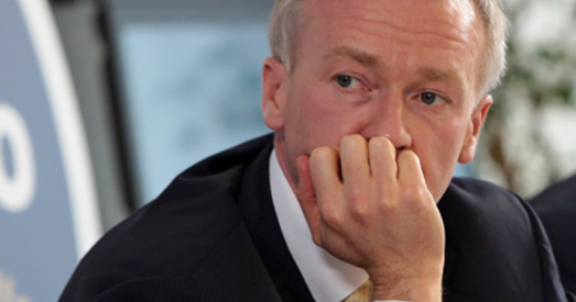 Беларускі суд пакінуў Баўмгертнера пад вартай