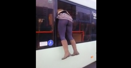 Адміністратыўны працэс супраць безбілетніцы Ксеніі Маргунскай спынены (відэа)