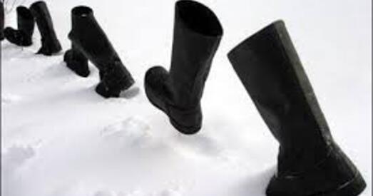 Збеглы салдат штык-нажом моцна парэзаў прадаўшчыцу крамы