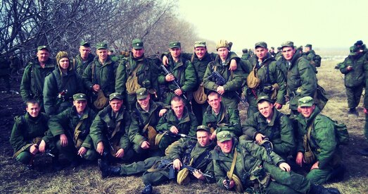 Дэсантнікі 31-й АДШБр з Ульянаўска штурмавалі Крымскі парламент у форме “Беркута”