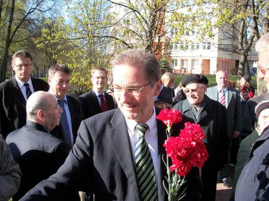 e3ca0449fa2ea7701a7ac53fb719c51a.jpg e3ca0449fa2ea7701a7ac53fb719c51a.jpg