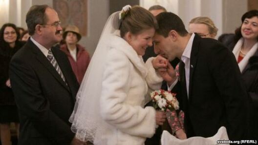 e5637fa9_a7a3_4dd1_8fba_c090a7ffc538_w640_r1_s_1_.jpg e5637fa9_a7a3_4dd1_8fba_c090a7ffc538_w640_r1_s_1_.jpg