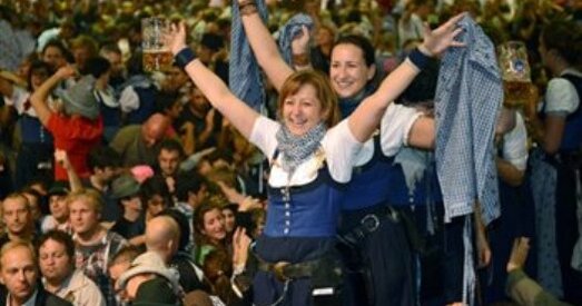 Юбілейны "Актобэрфэст" адкрыўся ў Мюнхене