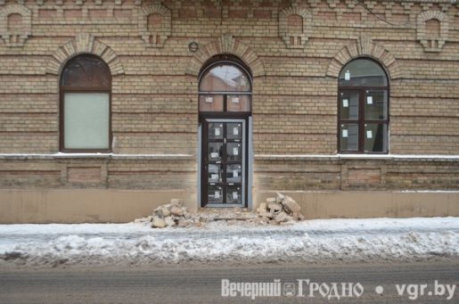 fasad1.jpg fasad1.jpg