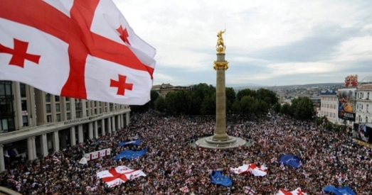 Грузія абірае прэзідэнта з ліку 23 кандыдатаў: беларусы назіраюць