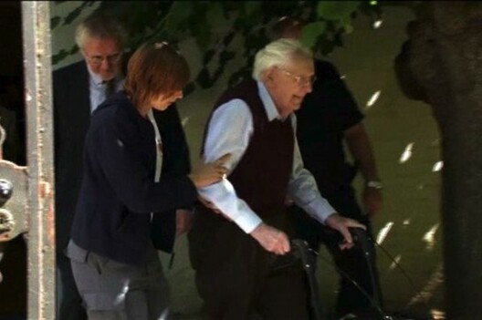 germany_nazitrial_groening_update_2_article_big.jpg germany_nazitrial_groening_update_2_article_big.jpg