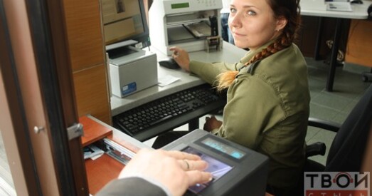 На польскай мяжы пачнуць правяраць адбіткі пальцаў. Адмовіцца будзе нельга