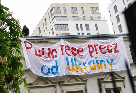 hands_off_ukraine.jpg hands_off_ukraine.jpg