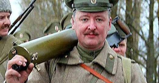 Стралкоў-Гіркін сышоў у адстаўку. Пераемнікам прызначаны «проста Цар»