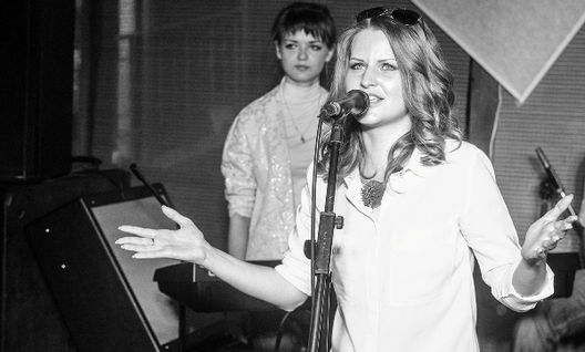 1/11 img_5810_logo.jpg