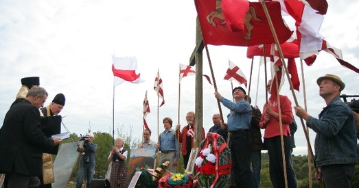 На Крапівенскім полі ўшанавалі герояў Аршанскай бітвы (шмат фота)