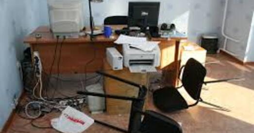 У грамадска-палітычным цэнтры ў Гомелі праходзіць ператрус