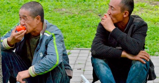 Кітайскія рабочыя: «Мы хочам дадому, але нас не пускаюць»