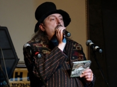 kalyadniya_sustrechi_v_loft_aleg_hamenka_7_studzenya_05.jpg kalyadniya_sustrechi_v_loft_aleg_hamenka_7_studzenya_05.jpg