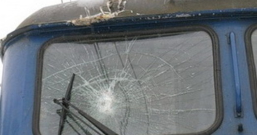 У Рэчыцкім раёне невядомыя закідваюць камянямі цягнікі