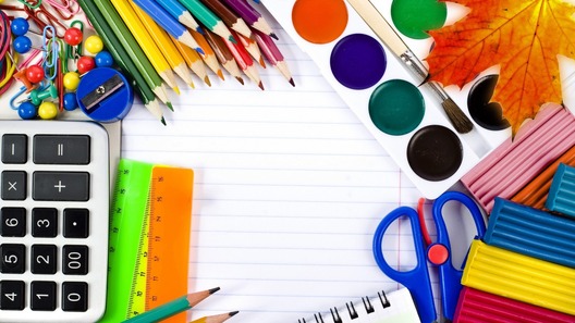 kancieliarskije_prinadlieznosti.jpg kancieliarskije_prinadlieznosti.jpg