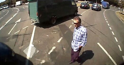 Скандальны кіроўца аўтобуса патлумачыў, чаму ён не шкадуе «жалеза»