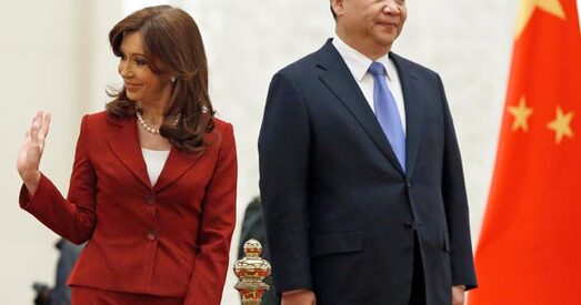 Прэзідэнта Аргенціны, якая высмеяла у Twitter кітайскі акцэнт падчас візіту ў КНР, абвінавацілі ў расізме