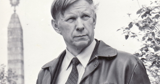 Васіль Быкаў пра Лукашэнку: Такое ўражанне, што ён толькі ўчора прыляцеў з космасу