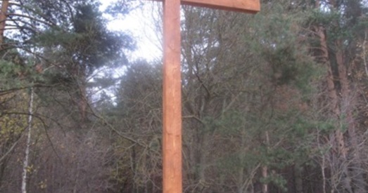 У Курапатах адкрылі крыж памяці ахвяраў 29 кастрычніка 1937 году