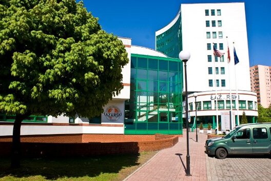 lazarski_university_zapra_aje_bie_arusa_3_.jpg lazarski_university_zapra_aje_bie_arusa_3_.jpg