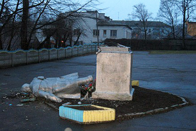 lenin6.jpg lenin6.jpg
