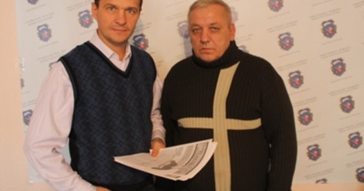 Восем год змагання за зямлю