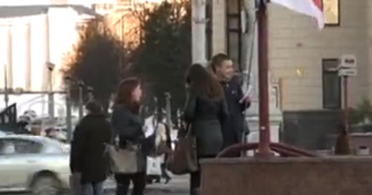 Ян Мельнікаў пакараны штрафам за бел-чырвона-белы сцяг