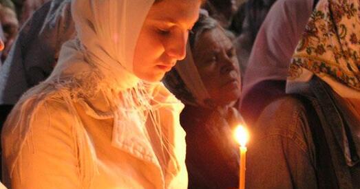 Абяры гадзіну, каб маліцца за Радзіму: 12 красавіка стартуе няспынная малітва за Беларусь