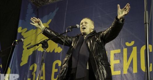 Някляеў на Майдане: «Сёння тут вырашаецца лёс не толькі Украіны, але і Беларусі»