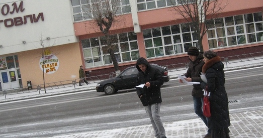 Грамадскія актывісты Слуцка напомнілі жыхарам горада пра Слуцкае паўстанне