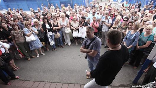 pik_1_27b.jpg pik_1_27b.jpg