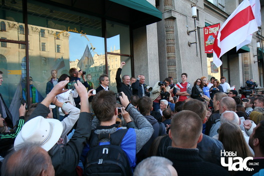 Пікет Статкевіча 10 верасня 2015 года Пікет Статкевіча 10 верасня 2015 года