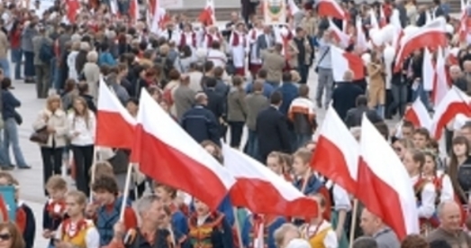 У чым дапамагае Палоніі польскі ўрад?