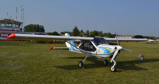 Прыватныя самалёты дапамагаюць патруляваць, а мясцовыя жыхары ўмацоўваць украінскую мяжу (+ відэа)