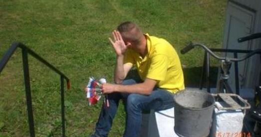 Распаўсюднікаў расійскіх сцяжкоў здалі ў міліцыю