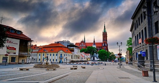 Горад гіпермаркетаў ці фарпост беларускасці?