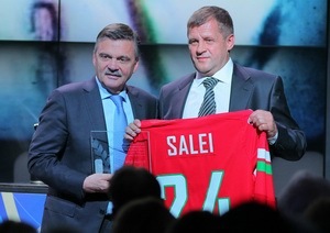 saliej.jpg saliej.jpg