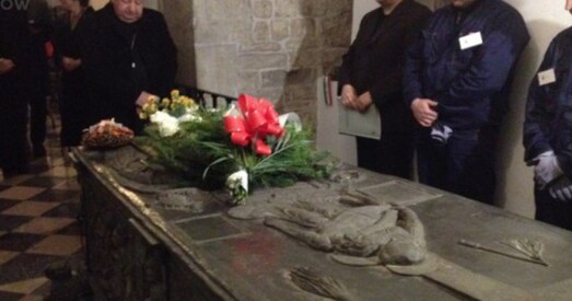 У Кракаве ўскрылі саркафаг Вялікага князя літоўскага Стэфана Баторыя