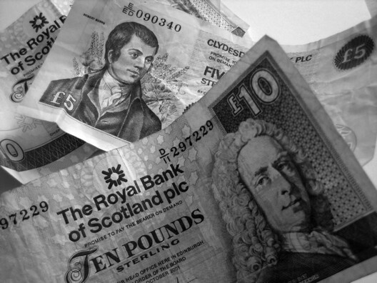 scottish_money.jpg scottish_money.jpg