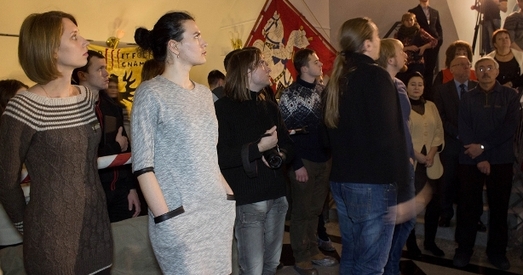 Бацынет, шышак ды “мёртвая галава”