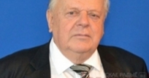 Станіслаў Шушкевіч: Кадраў “вышэйшай партыйнай школы” беларускай уладзе хопіць