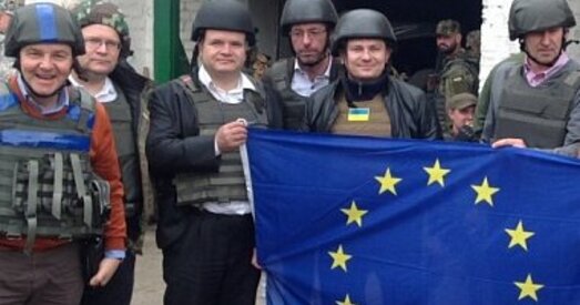 Дэпутаты Еўрапарламента патрабуюць узмацніць санкцыі супраць Расіі