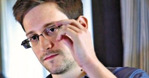 Эквадор выдаў Сноўдэну транзітныя дакументы