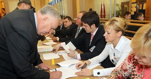 ЦКВ: на мясцовых выбарах у Беларусі яўка выбарцаў склала 77,27%