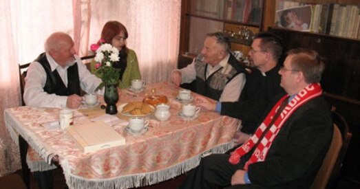 Бацька Мікалая Статкевіча не верыць у датэрміновае вызваленне сына