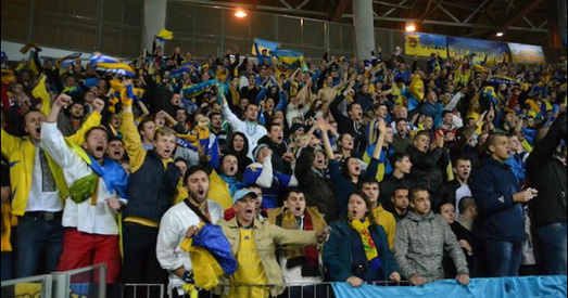 Восем украінскіх заўзятараў застануцца ў Беларусі пад арыштам